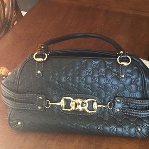 Black Gucci bag