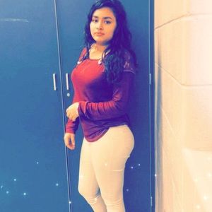 Meet your Posher, Mari