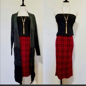 NWT plaid pencil skirt! Size L