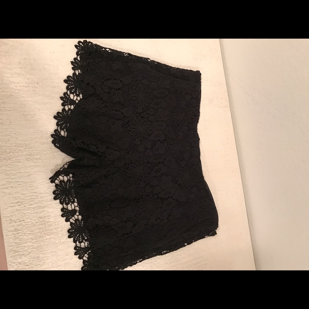 Lace shorts