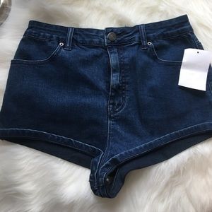 BDG super high rise short short