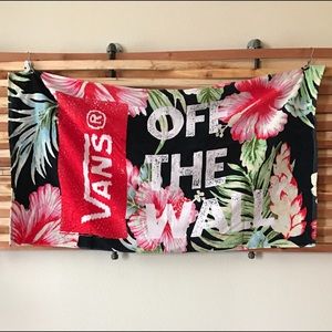 Vans "Off the Wall" Beach Towel