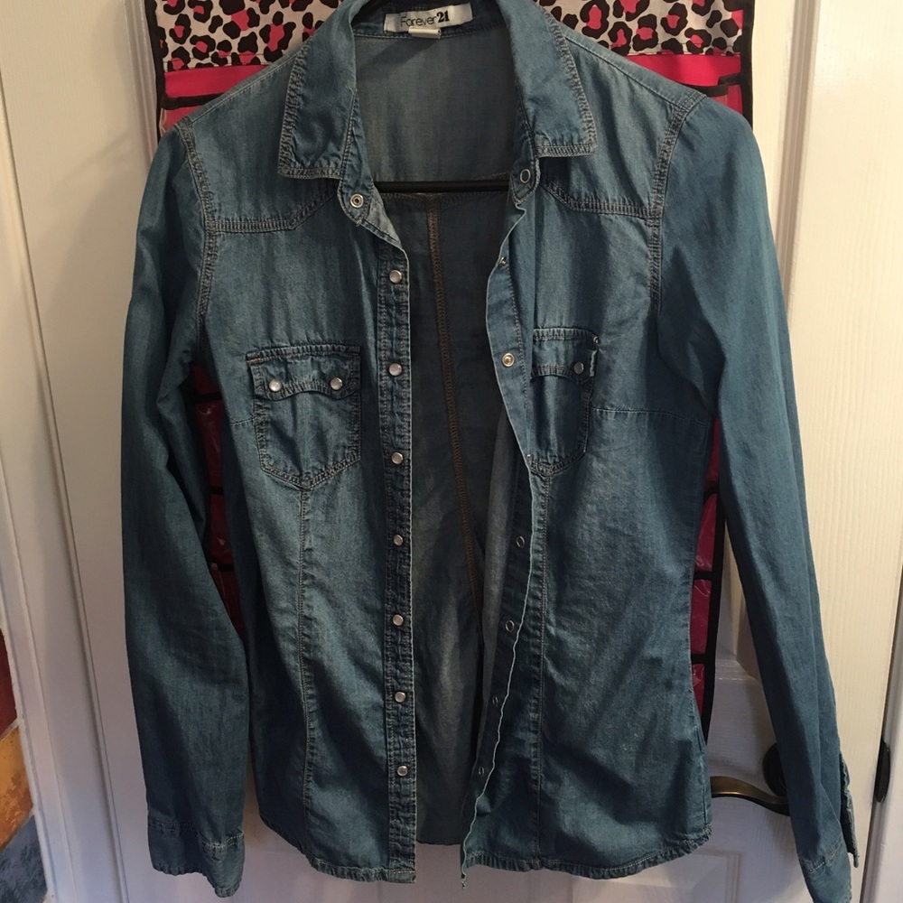 Jean button down - Picture 3 of 3