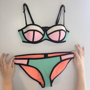 Triangl Bikini