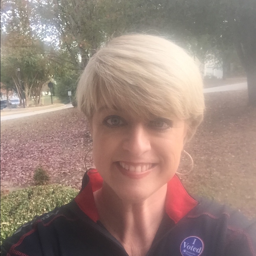 Meet your Posher, Cindy