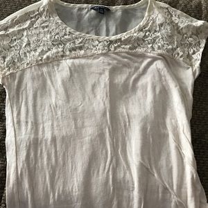 M American eagle shirt