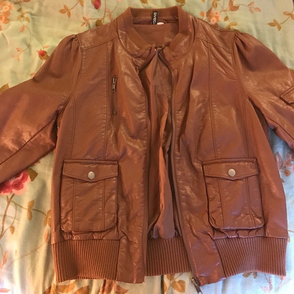 The perfect faux leather brown jacket!