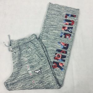 New ! VS Grey & floral print boyfriend sweatpants