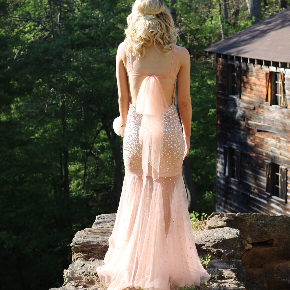 Blush prom dress!