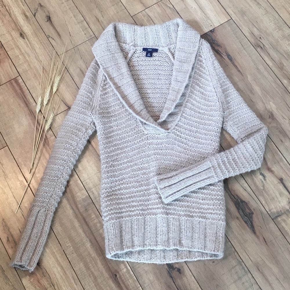 Alpaca wool sweater