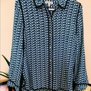 Juicy Couture Patterned Collared Blouse