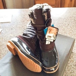 Khombu women's snow boots