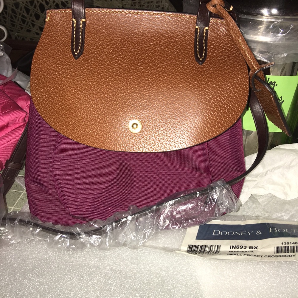 Small  cross body Dooney & Burke Bordeaux color