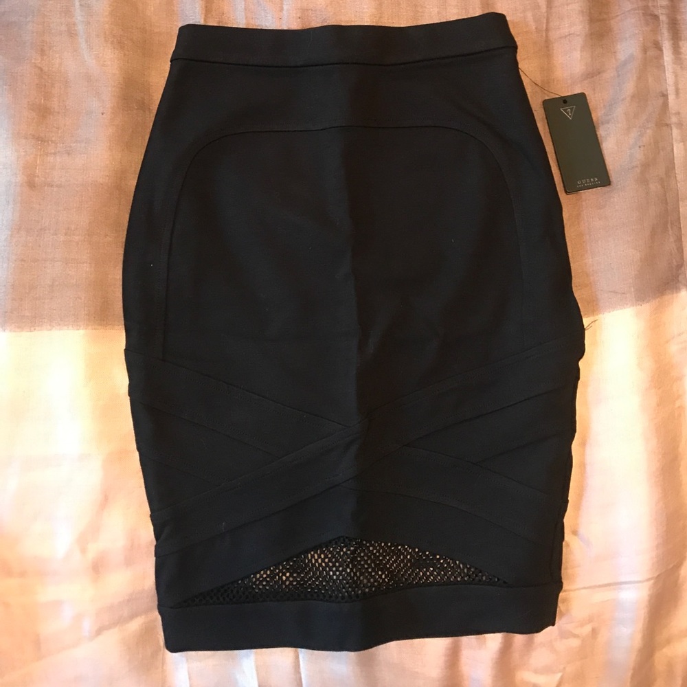 Guess skirt