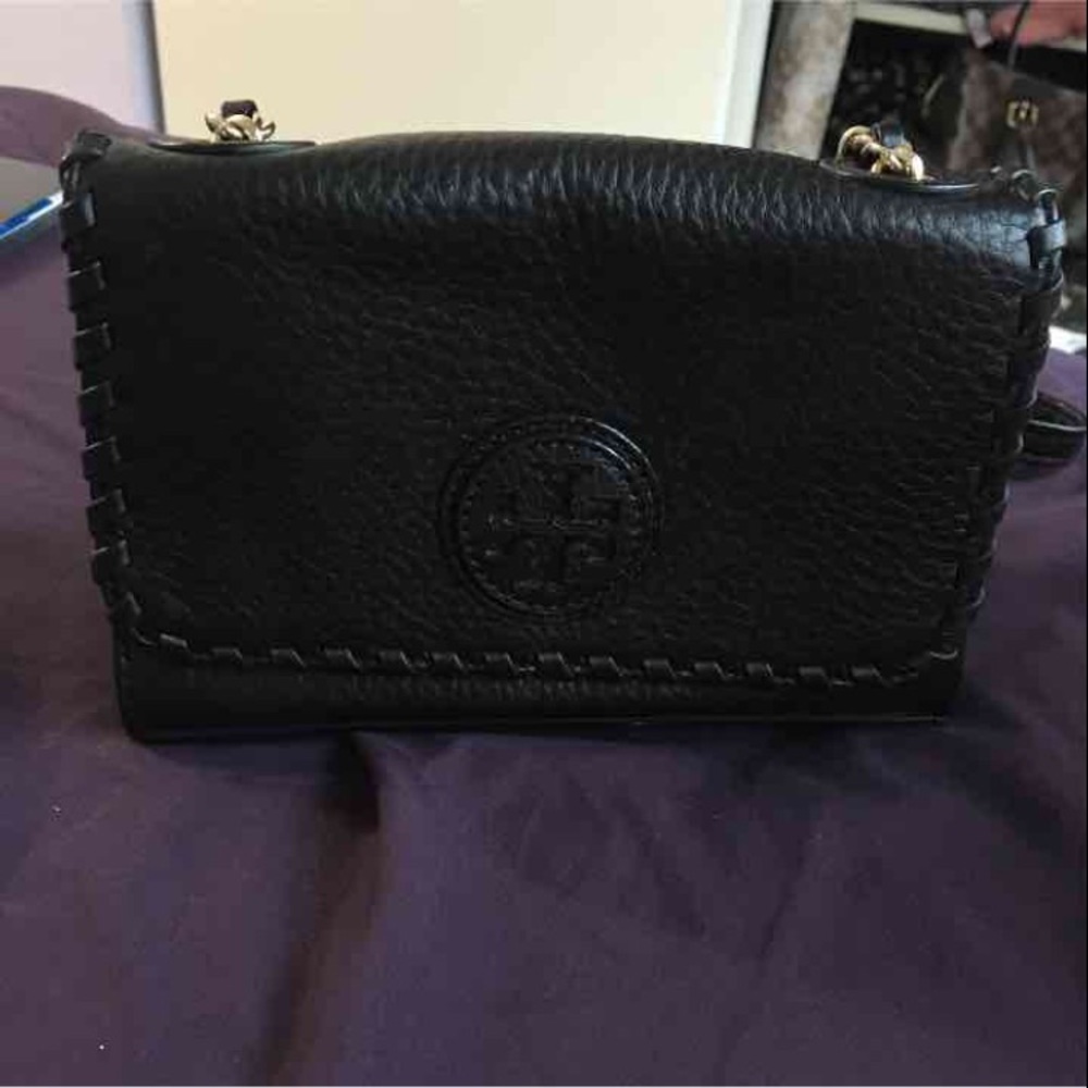 SOLD NO LONGER AVAILABLE DO NOT BUY  Tory Burch