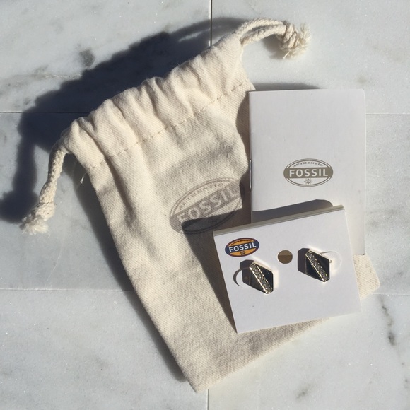 Fossil Pave Geometric Studs NWT - Picture 4 of 4