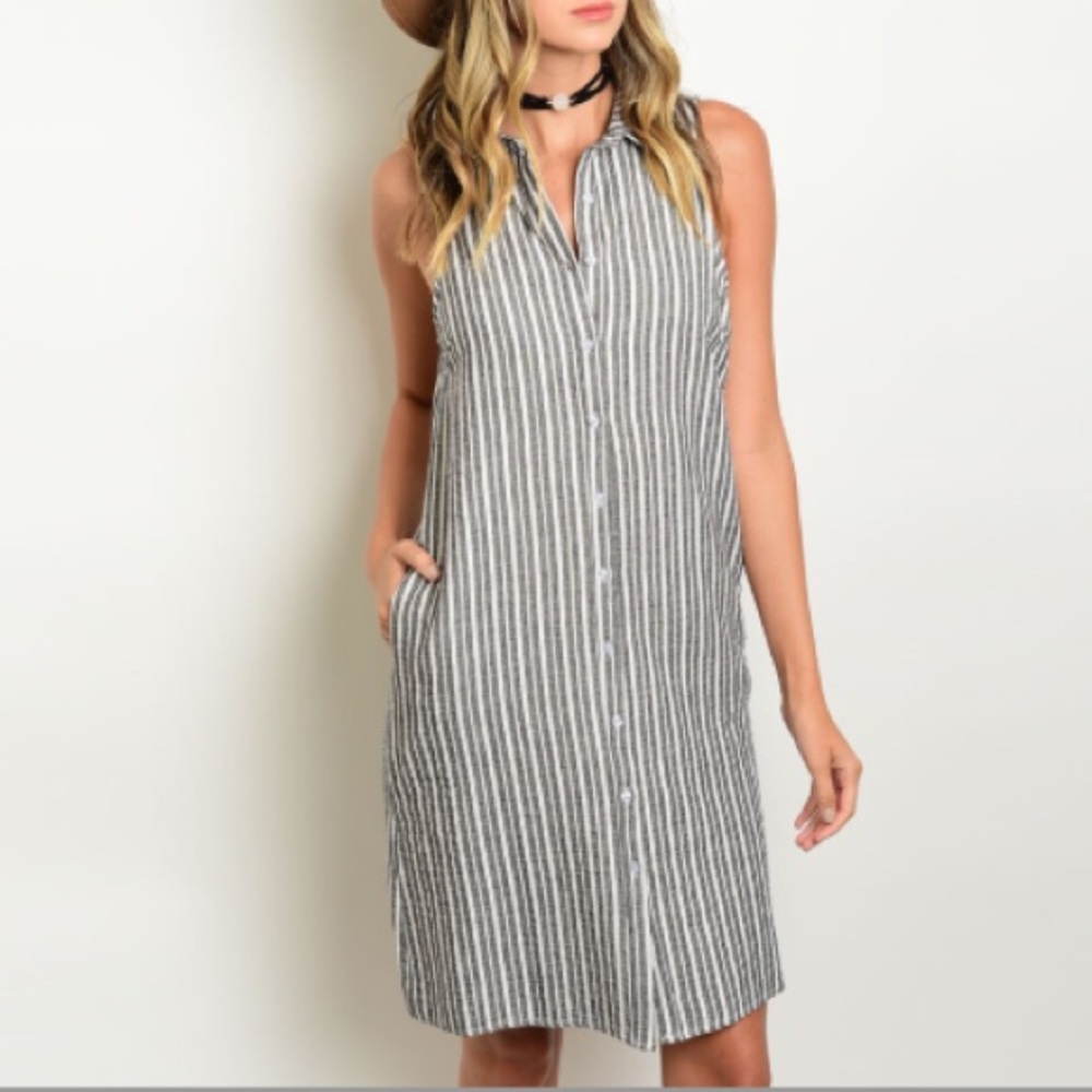 Size Small Gray White Stripped Button Up Dress - Picture 6 of 6