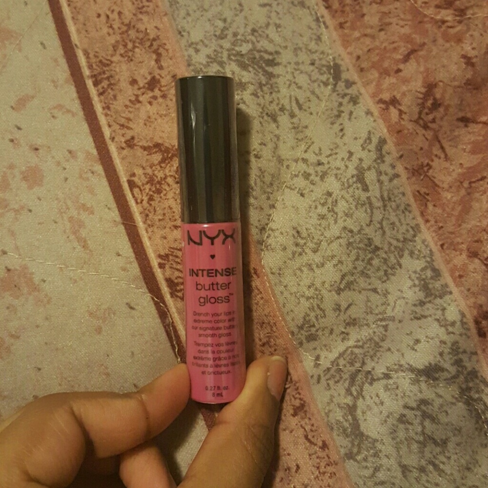 NYX LIP GLOSS