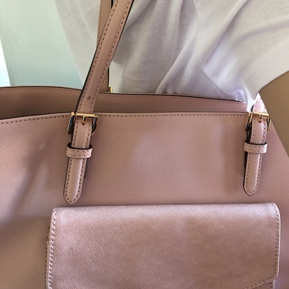 Jet set large ballet pink leather tote💗💗 - Picture 3 of 8