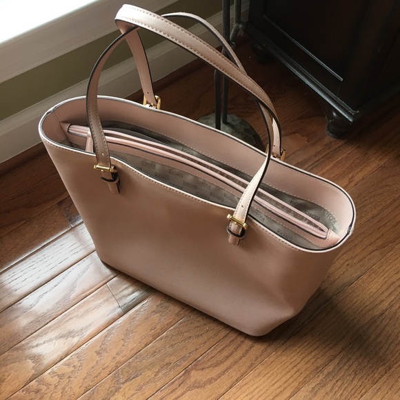 Jet set large ballet pink leather tote💗💗 - Picture 5 of 8