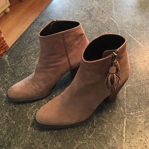 Stuart Weitzman ankle booties
