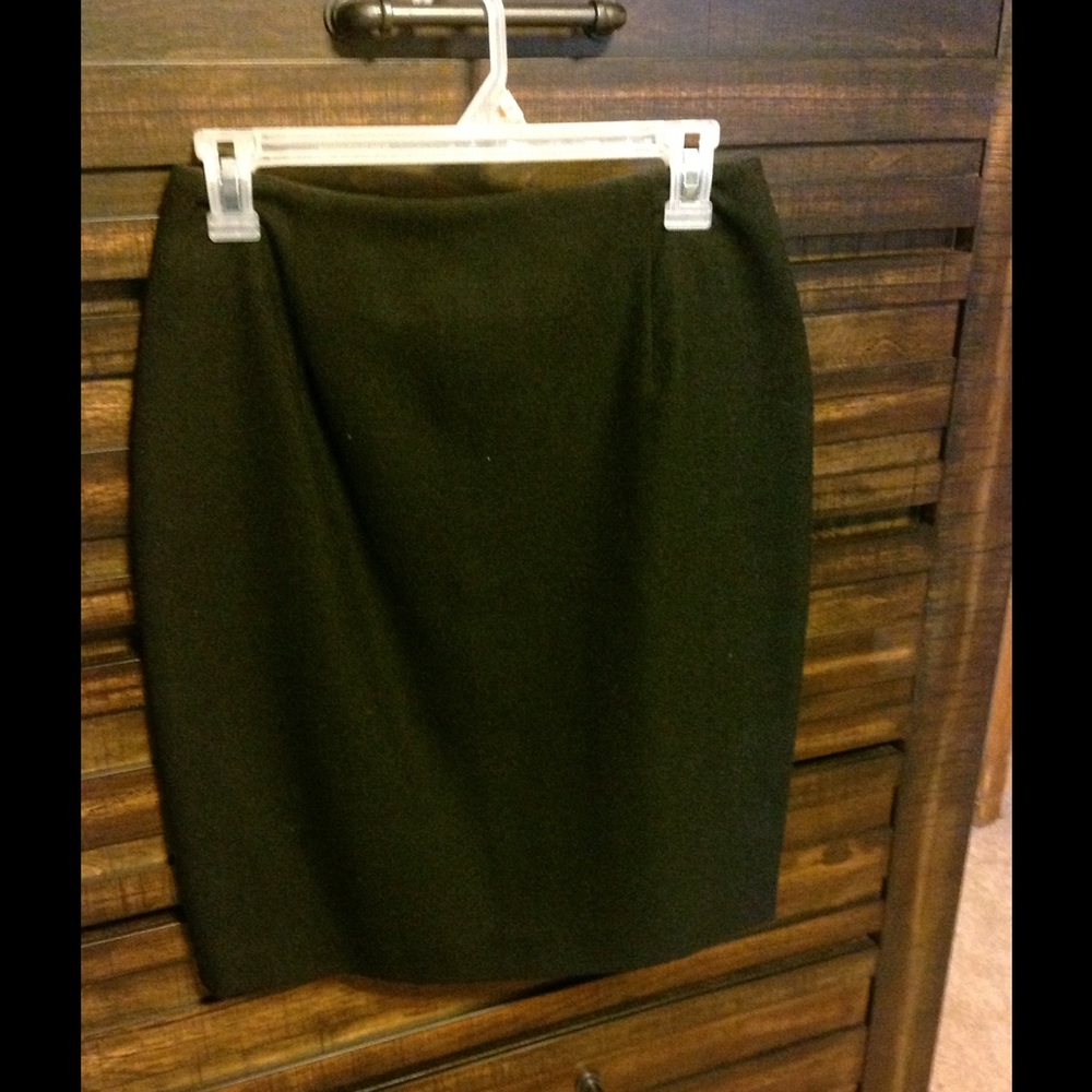 Black 100% wool skirt size 6