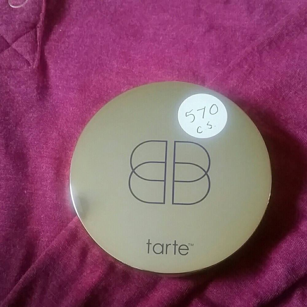 Confidence powder foundation tan honey