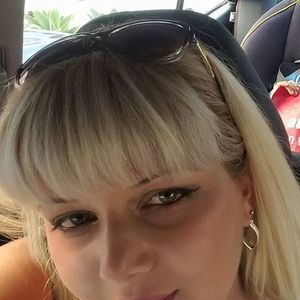 Meet your Posher, Anahit