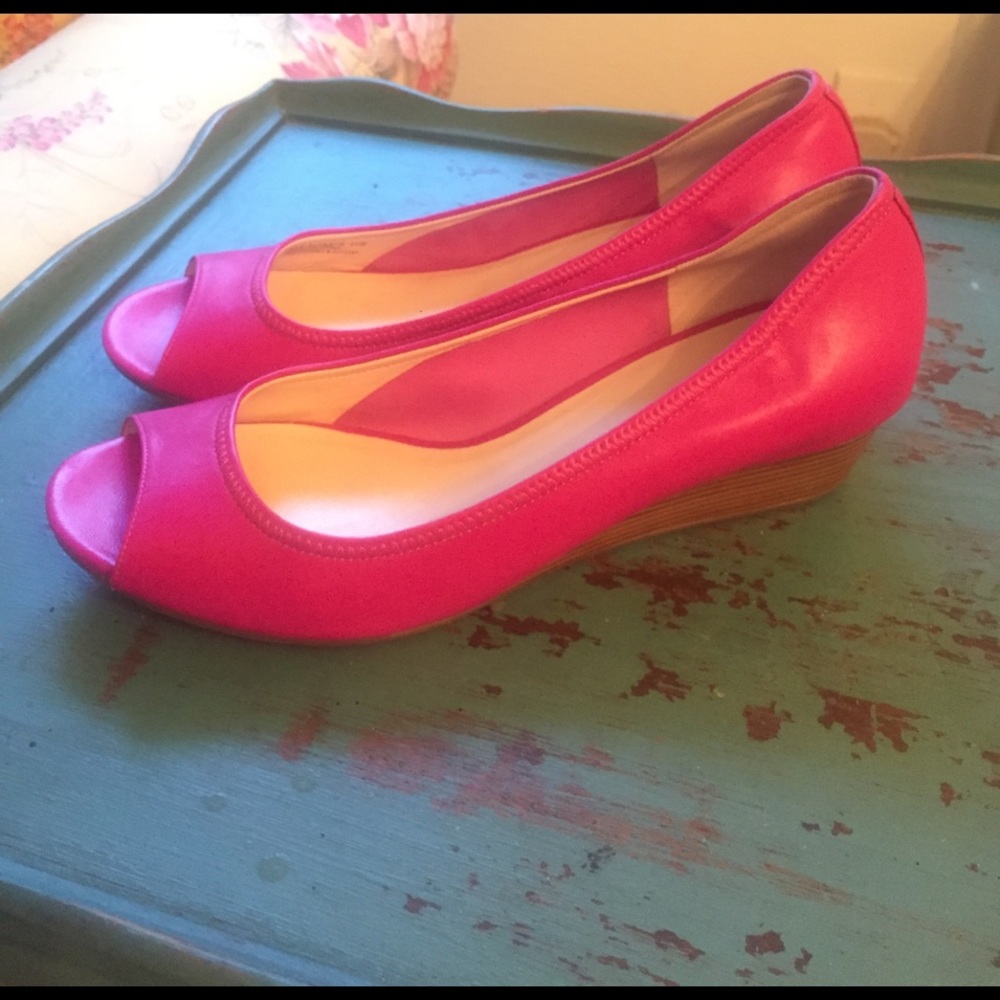 Cole Haan Nike Air pink peeptoe wedges, size 10