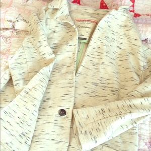 Cartonnier Ruffle Jacket👒