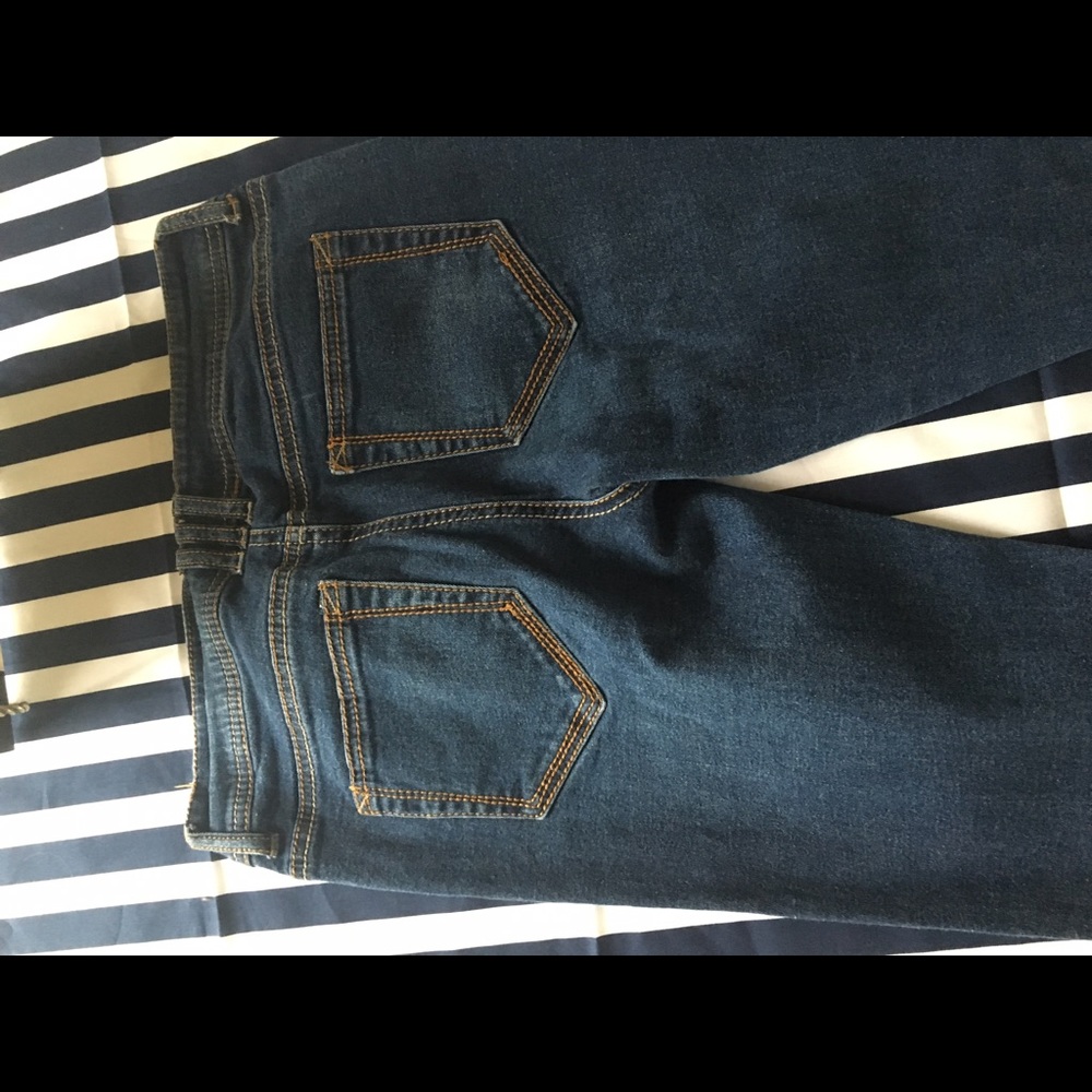Jeans - Picture 2 of 3