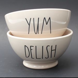 Rae Dunn Set of two bowls YUM and DELISH