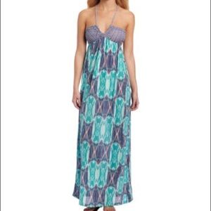 🌈SALE! Fun strappy maxi dress!