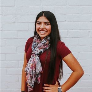 Meet your Posher, Aleena