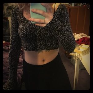 Long sleeve crop top