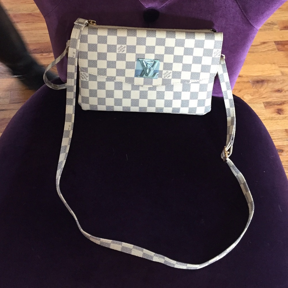 NEW Bag (Crossbody)