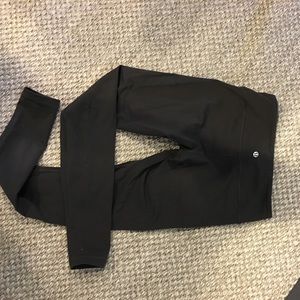 Lululemon Wunder Under leggings