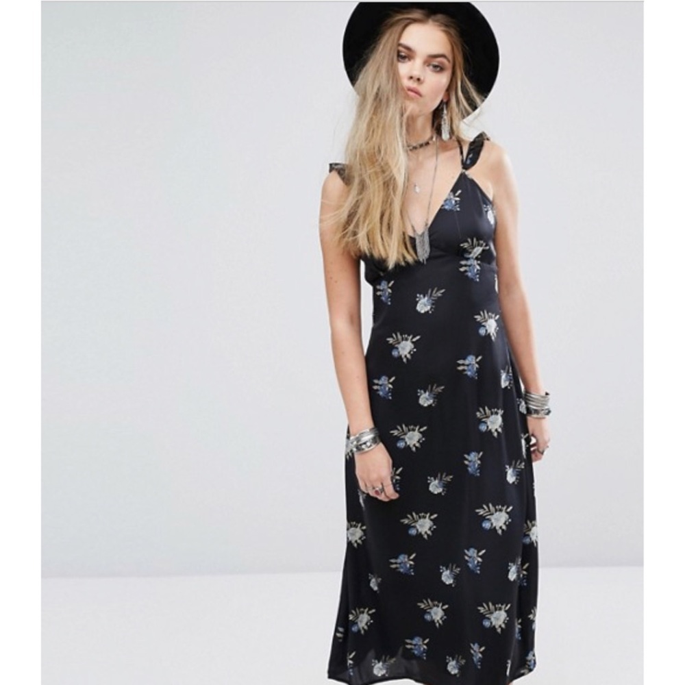 Blaque Leaf Dress