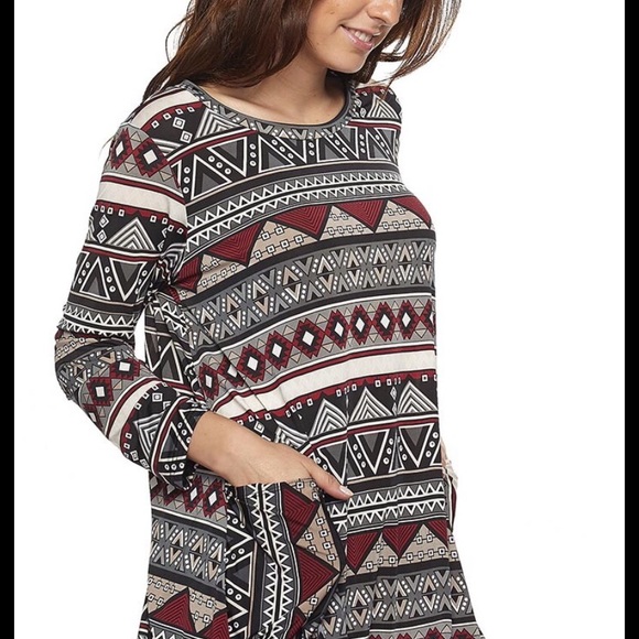 Tribal Print 1xl-3XL - Picture 3 of 4