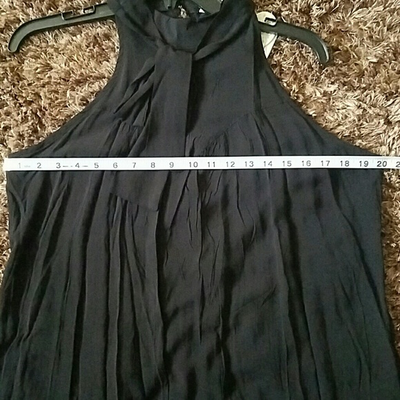 SELF ESTEEM sleeveless top - Picture 5 of 6