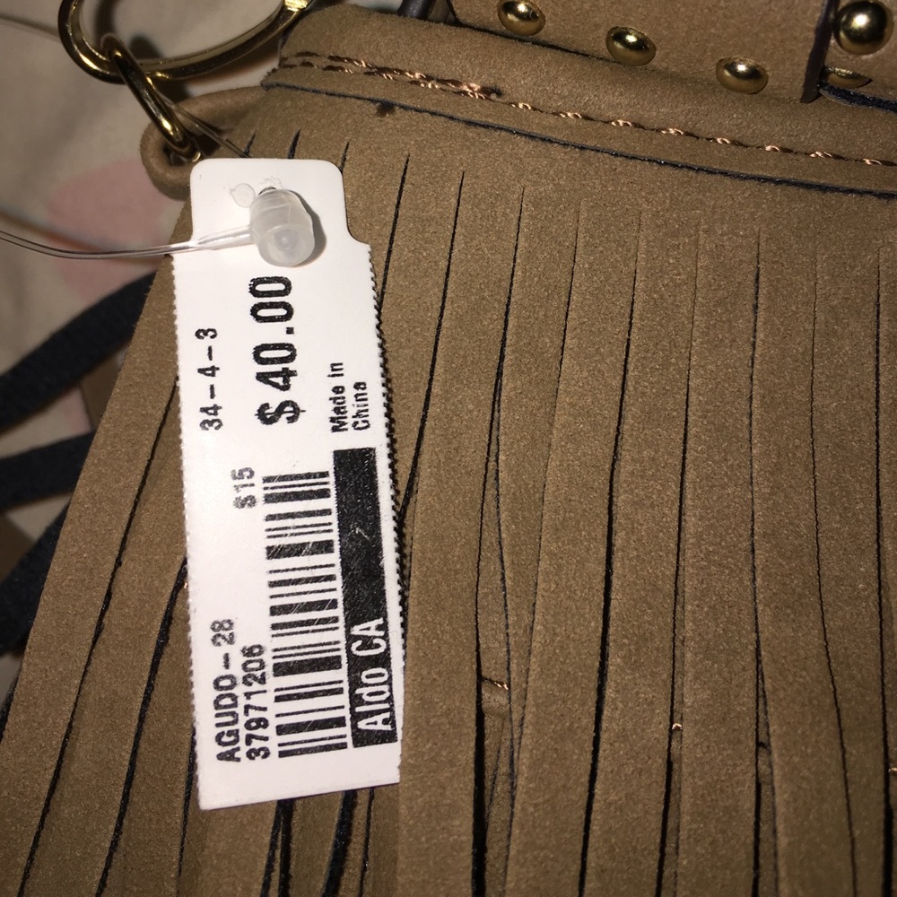 Fringe Handbag - Picture 3 of 5