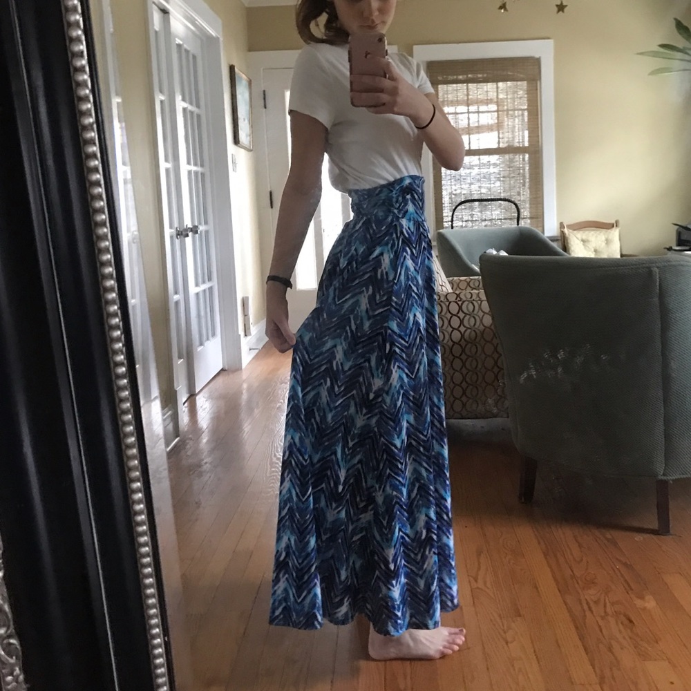 Pretty blue maxi skirt