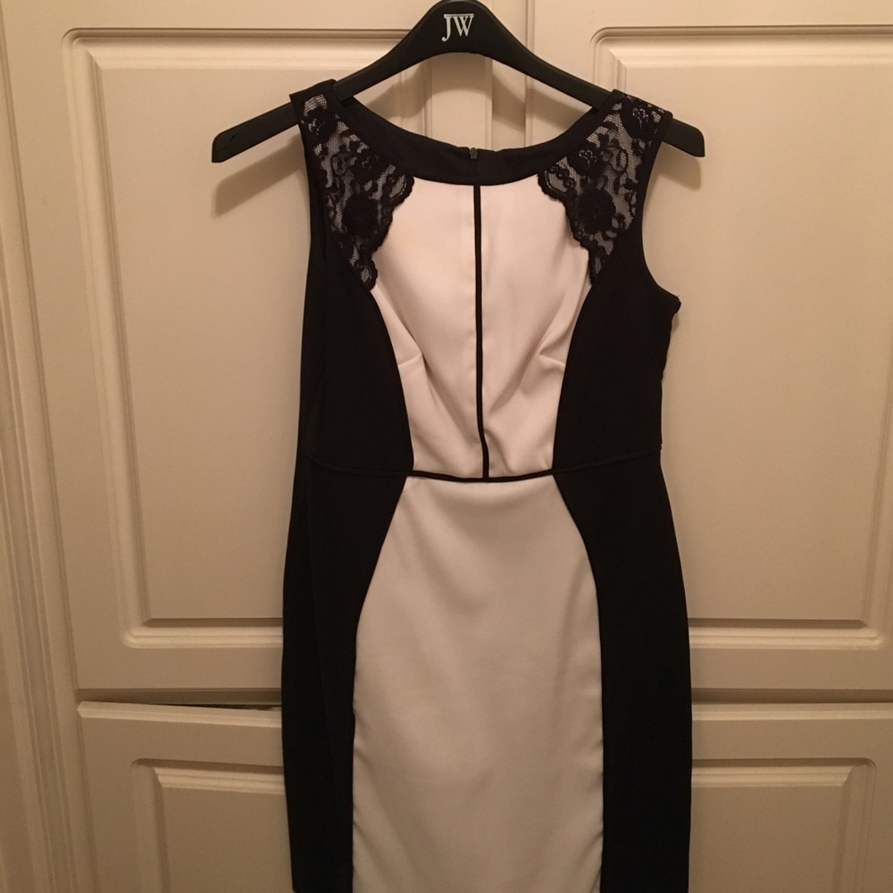 An Evening Cream Colored dress with Lace Detailing