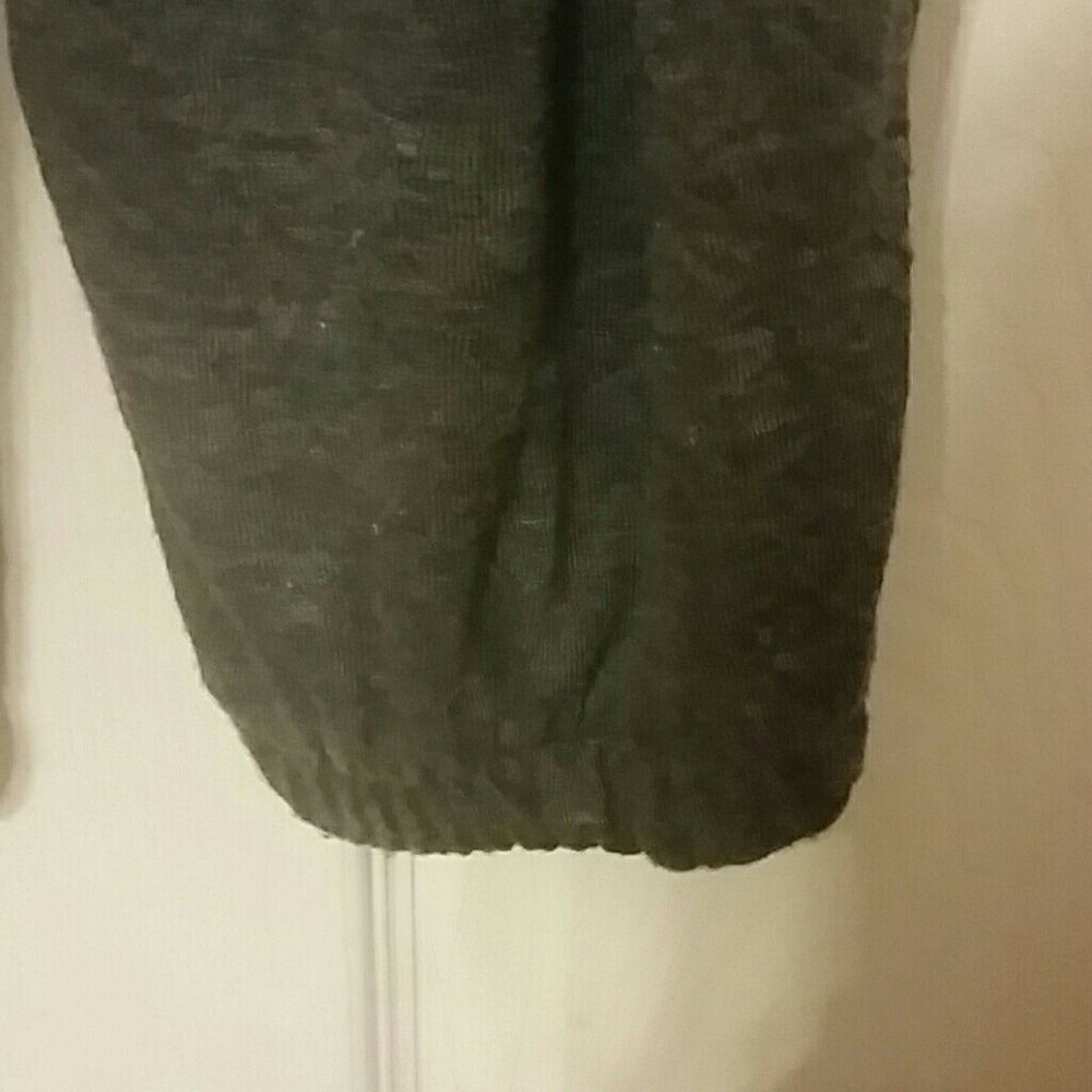 Jumper - Picture 4 of 5