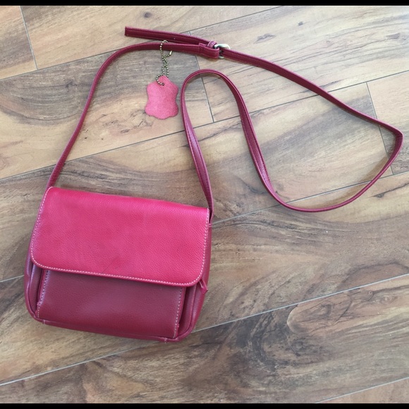 Handbags - Leather Crossbody 😍