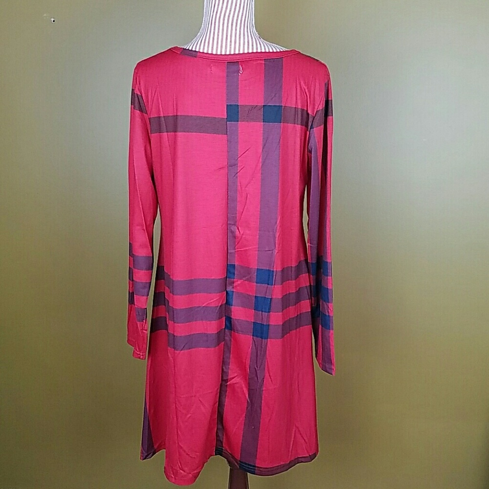 Plus Size Red Plaid Long Sleeve Dress - Picture 4 of 4