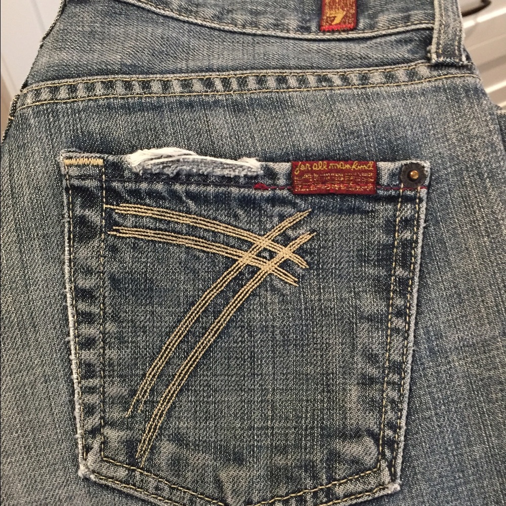 7 for all Mankind Crop DoJo