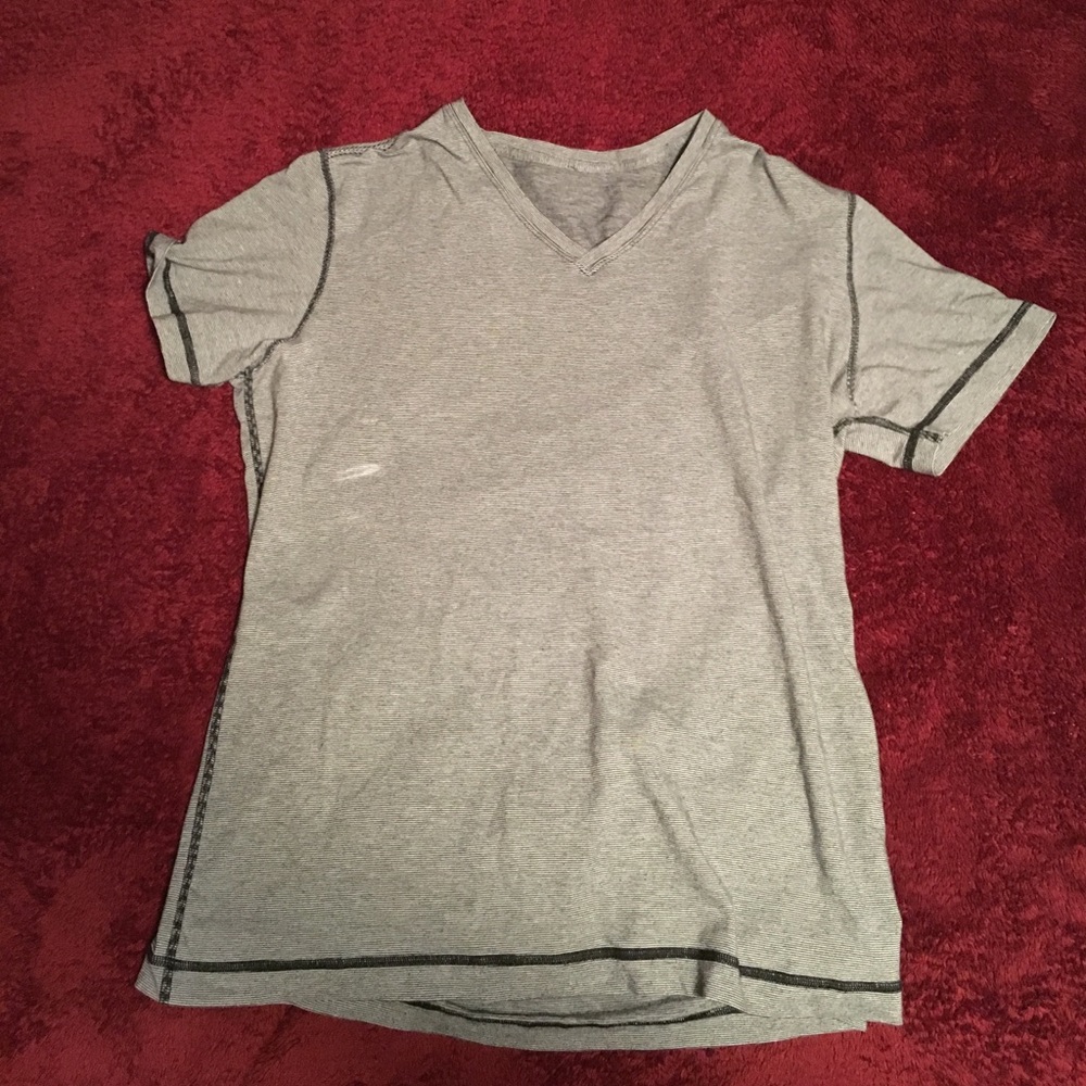 Gray lulu short sleeve