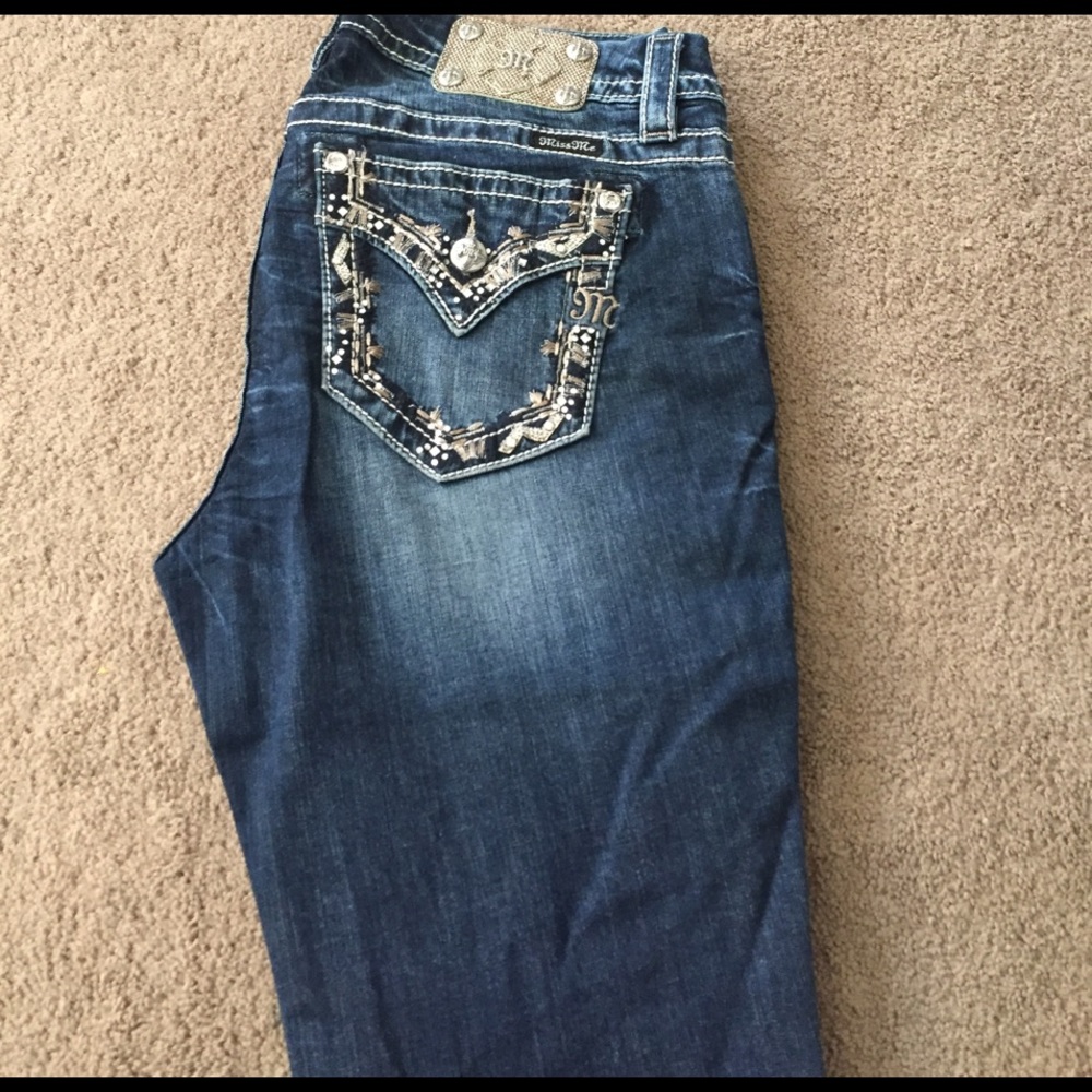 Miss Me mid-rise, curvy boot jeans NWOT