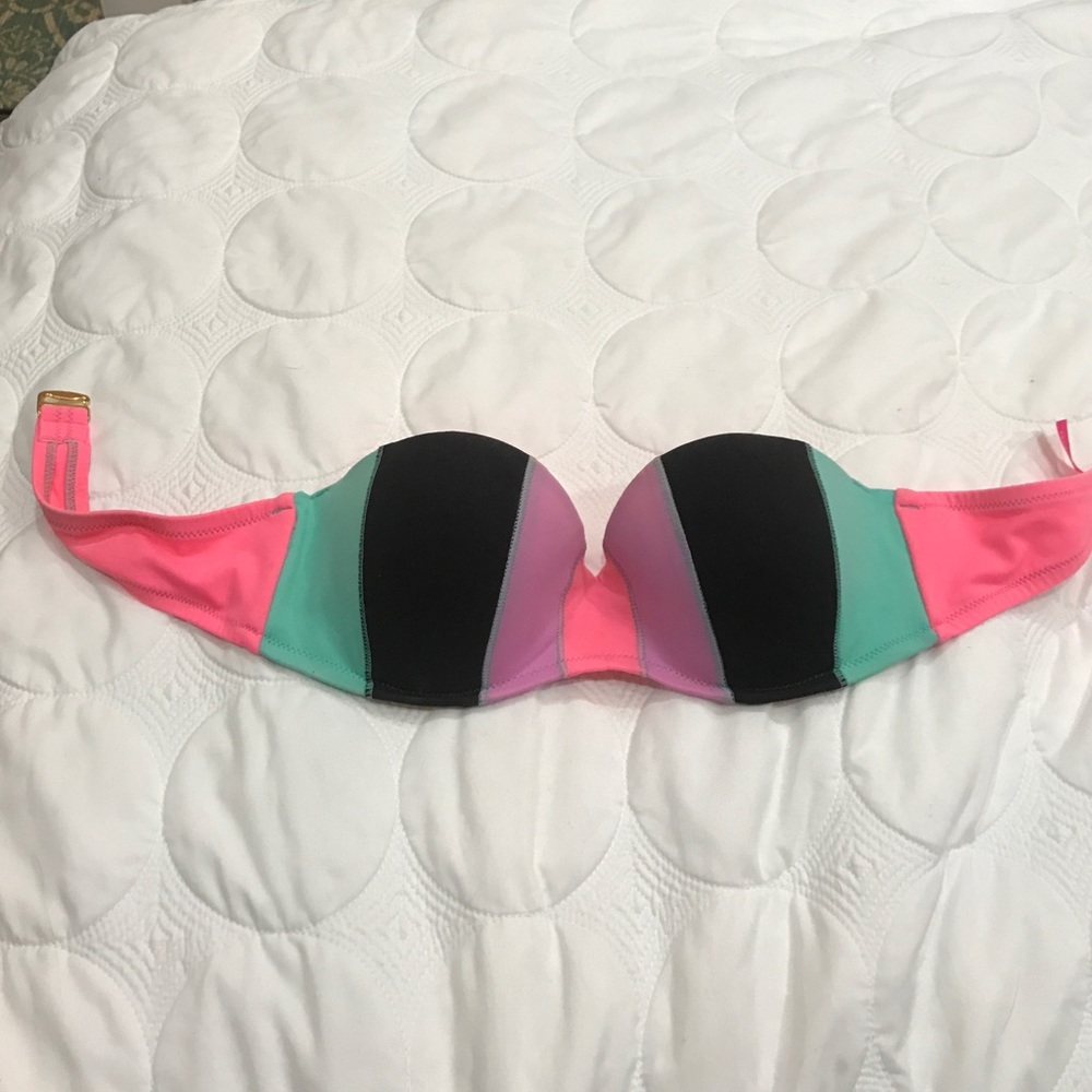 Victoria's Secret Bikini Top 34B
